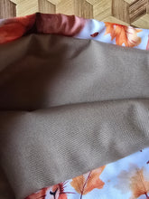 Lade das Bild in den Galerie-Viewer, Große Karo Bag, mit viel Liebe handgenäht, Modell: Eichhörnchen