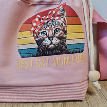 Lade das Bild in den Galerie-Viewer, Kleine Karo Bag, mit viel Liebe handgenäht, Modell Best Cat Mom Ever
