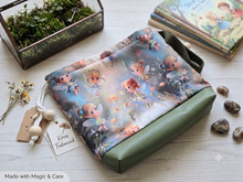 Lade das Bild in den Galerie-Viewer, Große Karo Bag, mit viel Liebe handgenäht, Modell: Elfenland
