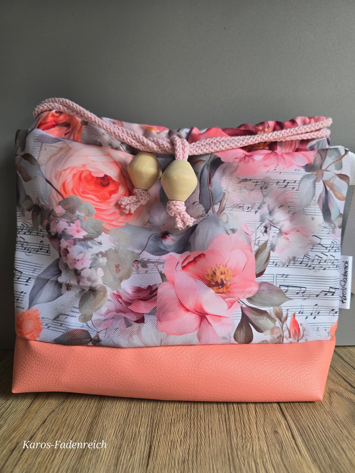 Kleine Karo Bag mit viel Liebe handgenäht, Modell Rose