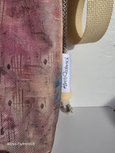 Lade das Bild in den Galerie-Viewer, Große Karo Bag, mit viel Liebe handgenäht, Modell Schaf
