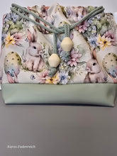 Lade das Bild in den Galerie-Viewer, Ostern Kleine Karo Bag mit viel Liebe handgenäht, Modell Hoppel

