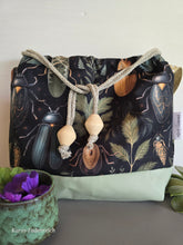 Lade das Bild in den Galerie-Viewer, SONDERPREISonderpreis, kleine Karo Bag mit viel Liebe handgenäht, Modell Käfer
