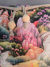 Lade das Bild in den Galerie-Viewer, Große Karo Bag, mit viel Liebe handgenäht, Modell Fairyland gelb mit Boden
