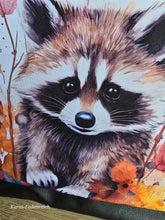 Lade das Bild in den Galerie-Viewer, Große Karo Bag, mit viel Liebe handgenäht, Modell Waschbär
