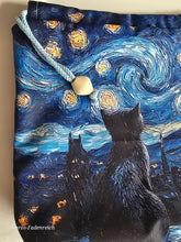 Lade das Bild in den Galerie-Viewer, Große Karo Bag, mit viel Liebe handgenäht, Modell Katze himmelt den Mond an
