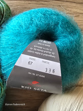 Lade das Bild in den Galerie-Viewer, NIMM WAS DA IST! ,engl. 75/25 er SuperSocke, 100 Gramm, 400 Meter x 2, 1 x Seta Suri
